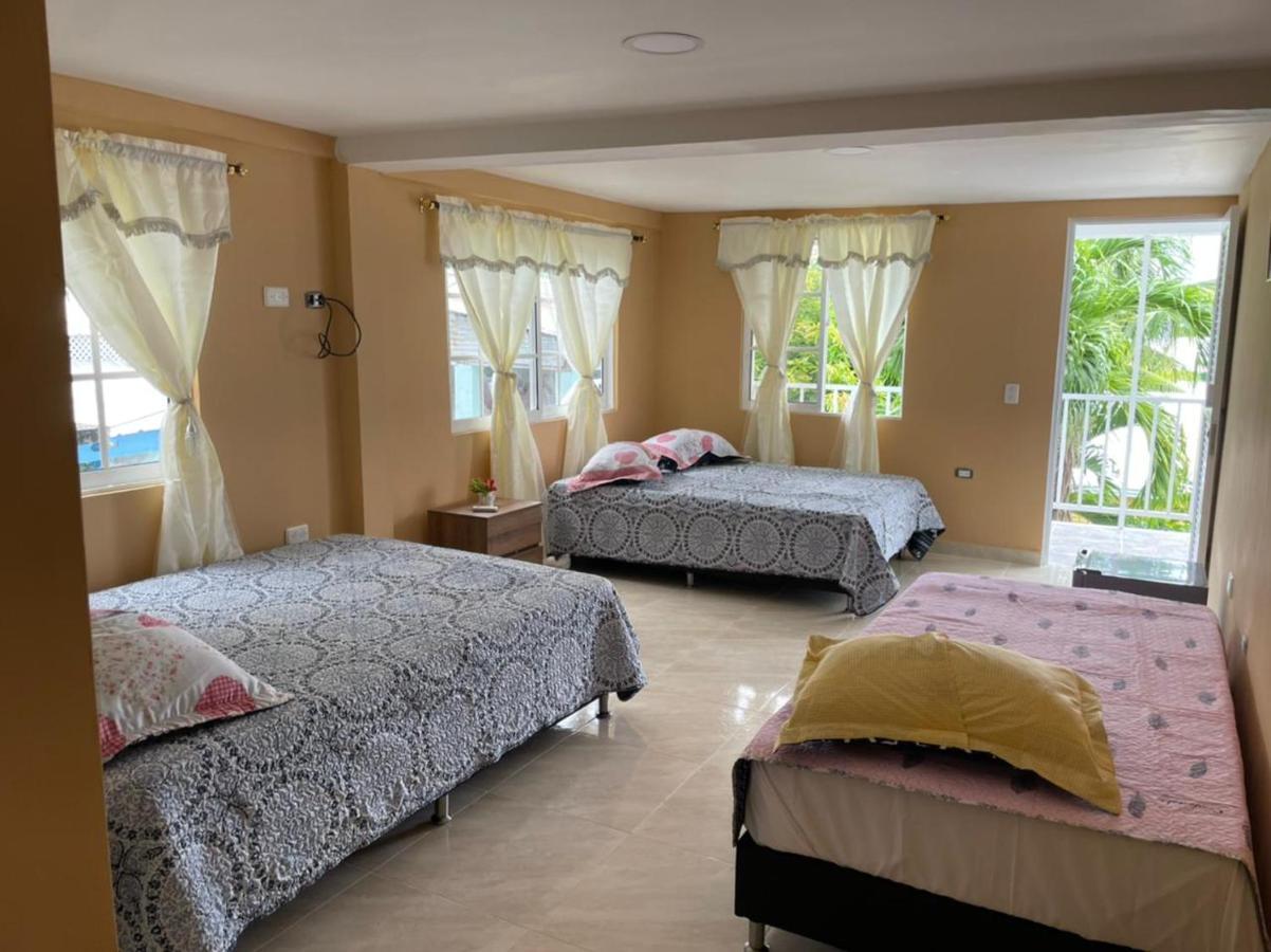 Posada Miss Portia South West Bay Εξωτερικό φωτογραφία