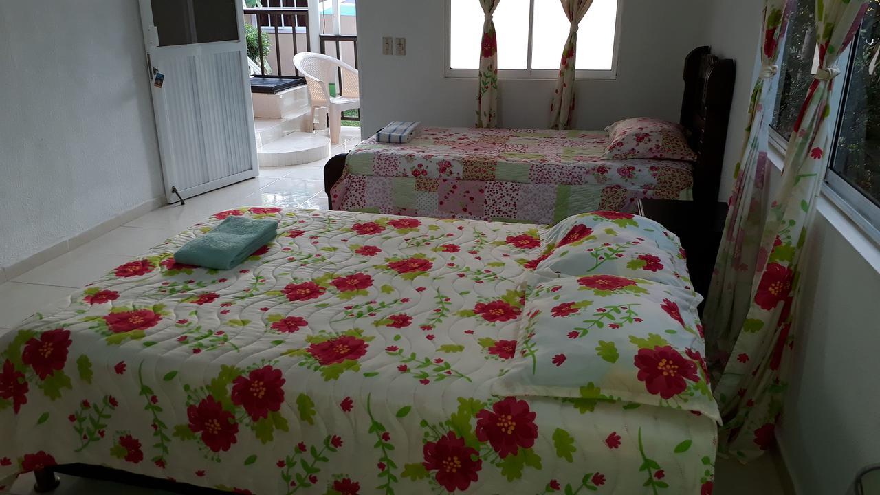 Posada Miss Portia South West Bay Εξωτερικό φωτογραφία